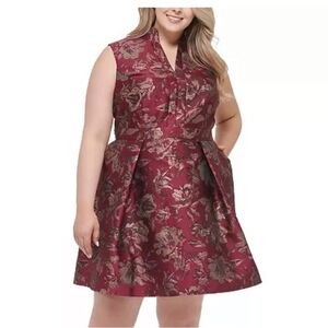 Vince Camuto Burgundy Floral Mini Dress
